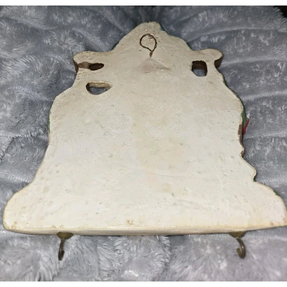 Vintage Dutch Girl Chalkware Wall Plaque Key Rack Flower Baskets Hand Painted 7